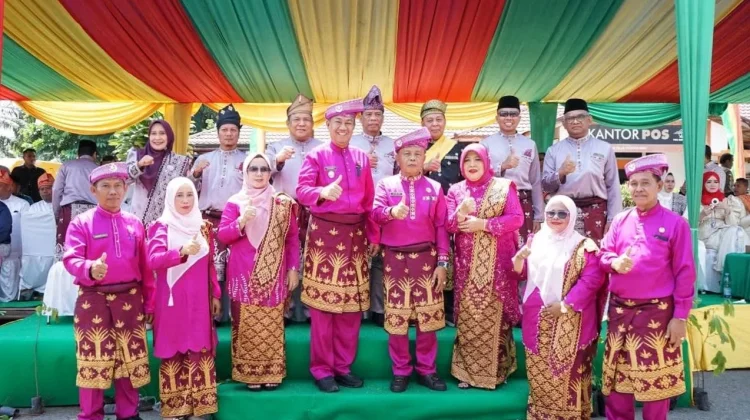 Kemenag Kepulauan Meranti Dukung Kafilah pada Pawai Ta'aruf MTQ XLIV Riau