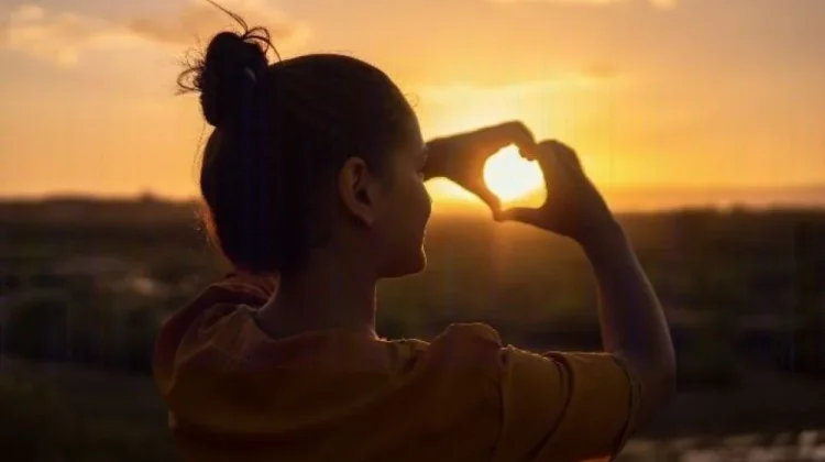 Self Love Penting untuk Kesehatan, Ini Manfaatnya bagi Tubuh dan Pikiran