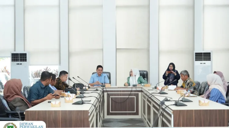 Komisi III DPRD Bengkalis Bahas Persoalan Distribusi BBM Bersubsidi dengan Dinas
