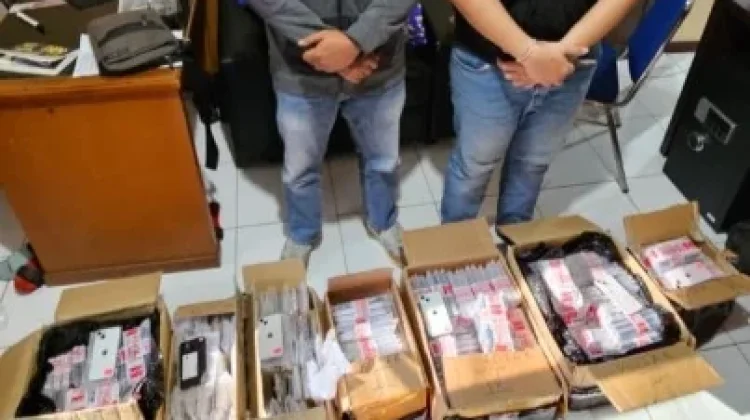Bea Cukai Bengkalis Sita 652 iPhone Bekas Ilegal Senilai Rp4,95 Miliar