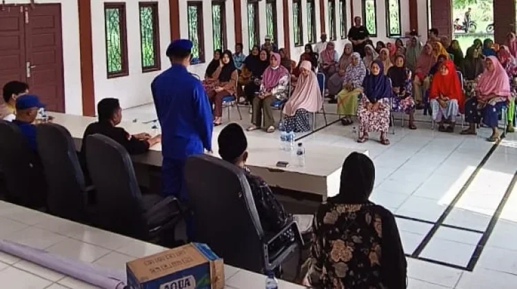 Ditpolairud Polda Riau Gandeng Mahasiswa UGM Bantu Warga Siak dalam Program Jalur