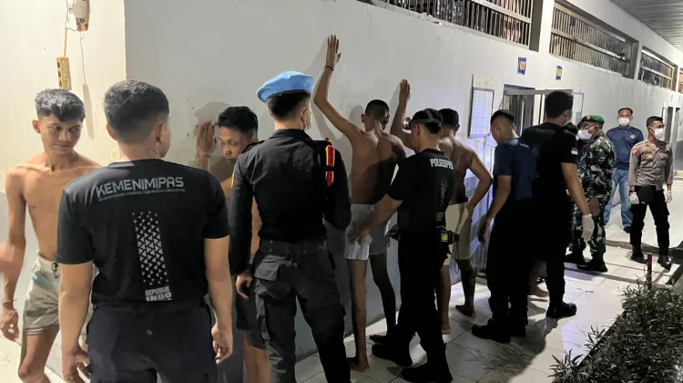 Razia Gabungan Lapas Bengkalis Sita Benda Terlarang di Blok Hunian