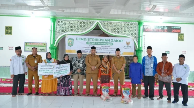 Baznas Siak Salurkan Zakat Konsumtif Ringankan Beban Mustahik