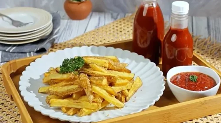 Sambal Cabe Bawang Botolan dan Garlic French Fries, Perpaduan Pedas dan Gurih yang P
