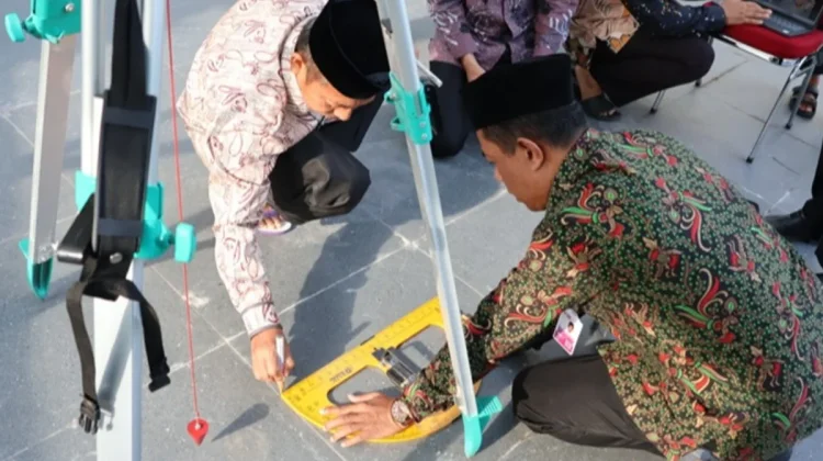 Manfaatkan Fenomena Rashdul Kiblat, Pastikan Arah Kiblat Secara Akurat