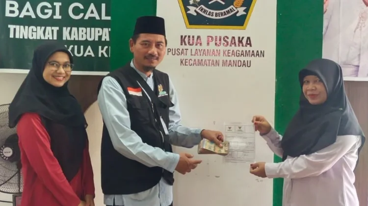 UPZ KUA Mandau Serahkan Dana Infak kepada BAZNAS Bengkalis, Perkuat Sinergi
