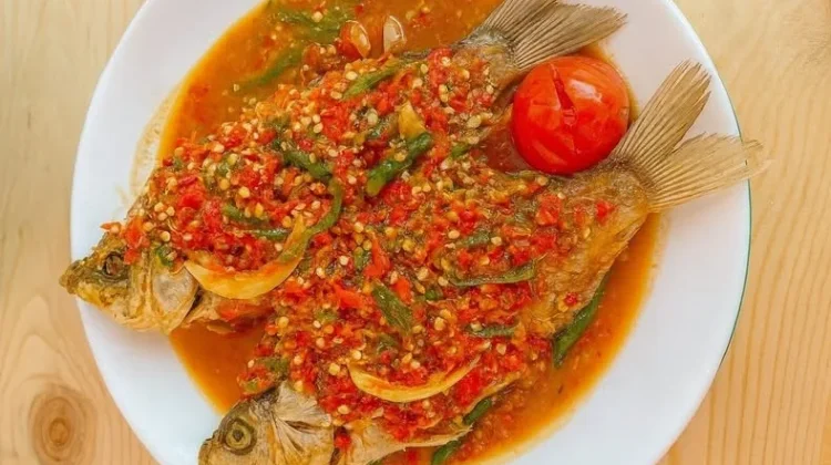 Seruit, Kuliner Khas Lampung dengan Sambal Tempoyak yang Menggugah Selera