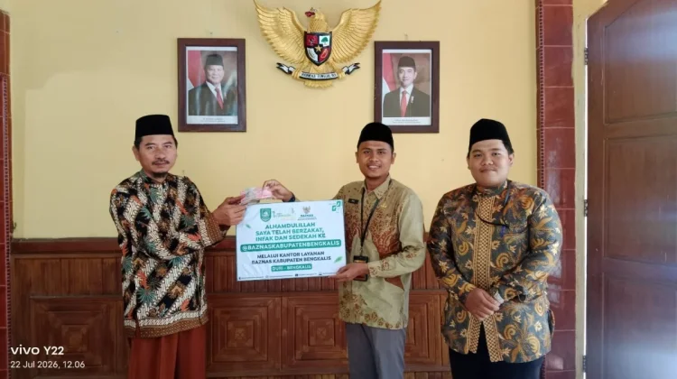 UPZ KUA Pinggir Salurkan Infak Masyarakat melalui BAZNAS Bengkalis