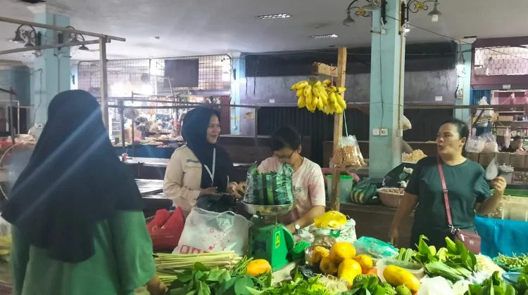 Penjualan Sayur di Pasar Trubuk Menurun, Pedagang Berharap Usaha Tetap Bertahan