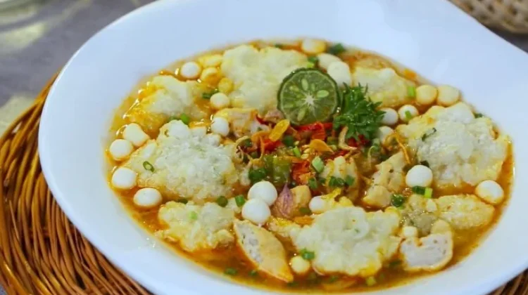 Cireng Berbumbu Kuah Pedas