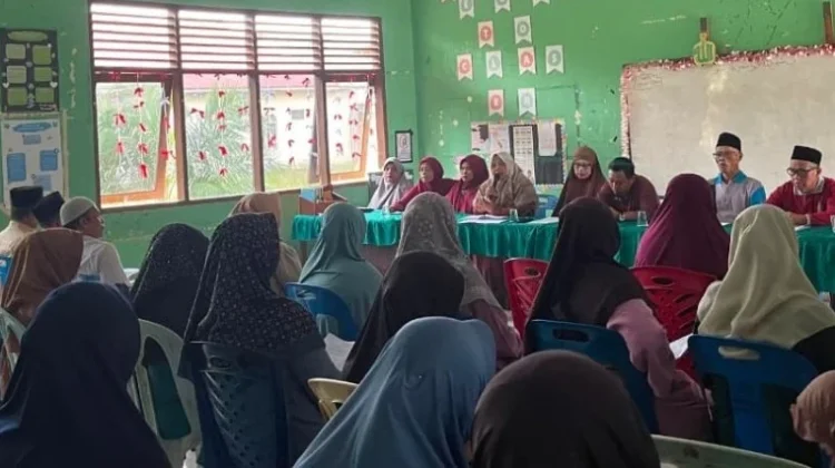 Perkuat Sinergi Pendidikan, MTs Daarussalam Sosialisasikan Peraturan Sekolah