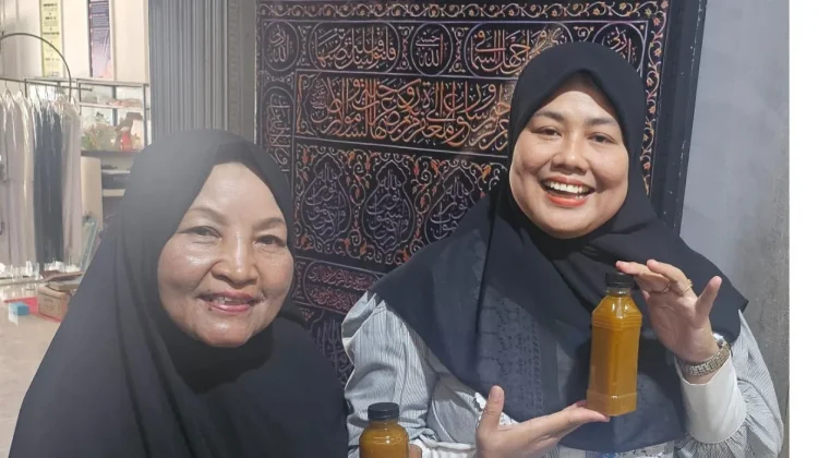 Dari Minuman untuk Kesehatan Diri, Usaha Oma Fatimah Kini Urus Sertifikat Halal
