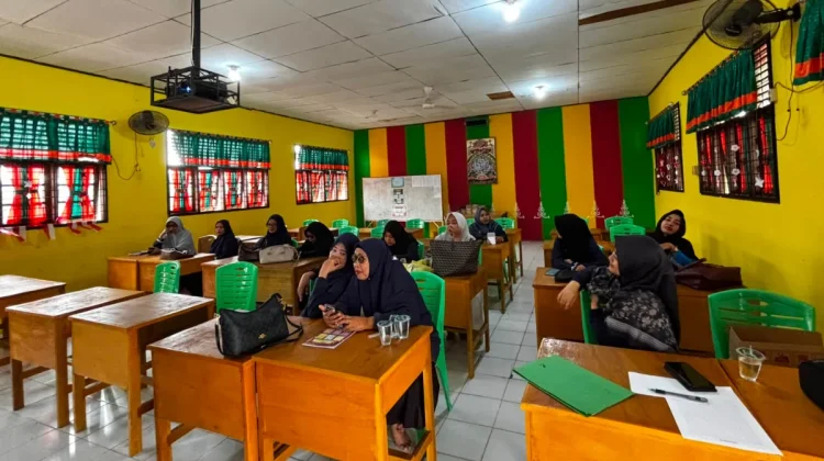 Lingkungan Madrasah Hijau Jadi Tema Kokurikuler MTsN 1 Siak