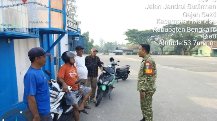Warga Gajah Sakti Dapat Bimbingan Wawasan Kebangsaan dari Babinsa