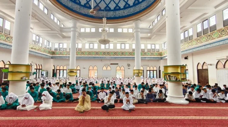 Sambut HUT ke-81 RI, Kemenag Siak Gelar Istighosah Akbar Bersama Warga Madrasah