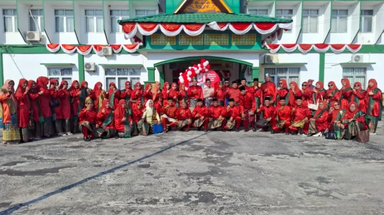MTsN 1 Bengkalis Ikuti Upacara HUT ke-81 RI di Kemenag