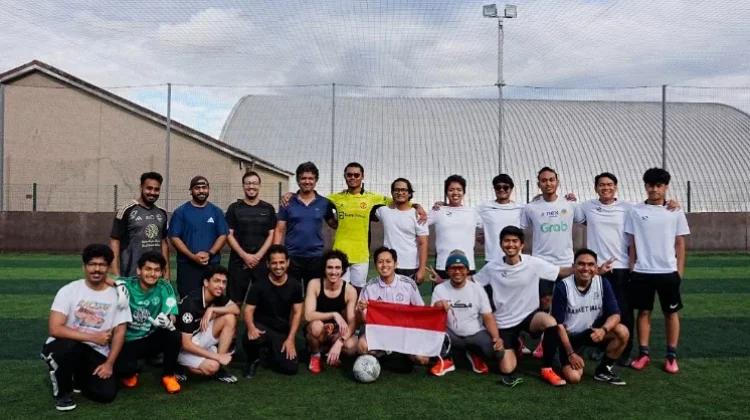 Olahraga Bersama Bantu Jaga Kesehatan Mental Mahasiswa Indonesia di Dundee