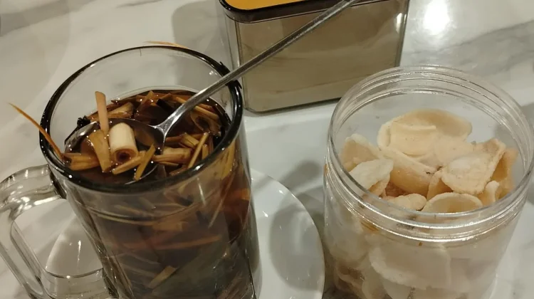 Mengenal Teh Secang, Minuman Tradisional Khas Sumatera Selatan