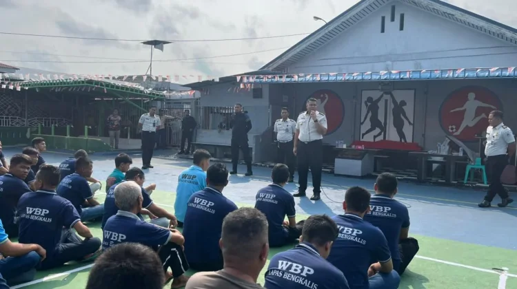 Tegakkan Tata Tertib Blok Hunian, KPLP Baru Lapas Bengkalis Beri Pengarahan Tegas