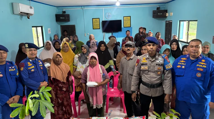 JALUR Ditpolairud Polda Riau Sasar Warga Pesisir Bagan Barat