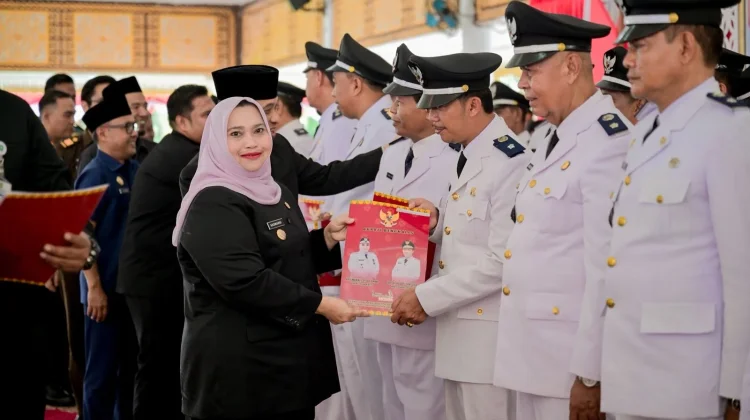 Bupati Kasmarni Ingatkan Perpanjangan Jabatan Tambah Amanah Desa