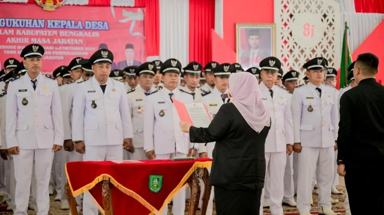 Tujuh Puluh Lima Kades Bengkalis Dikukuhkan, 18 Tidak Diperpanjang Masa Jabatan