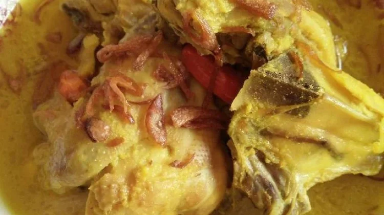 Opor Ayam Kuning tanpa Santan, Gurih dan Mudah Dibuat