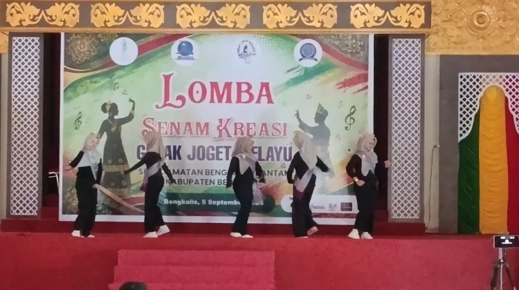Rumah Bugar Anyera Gelar Lomba Senam Kreasi Gerak Joget Melayu