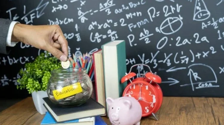 11 Tips Menabung Harian untuk Pelajar yang Mudah dan Praktis