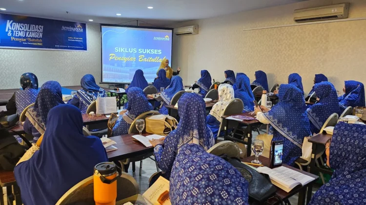 Darnelly Guril Dengarkan Cerita Perjuangan Leader Arminareka di Daerah