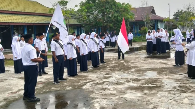 MTsN 3 Bengkalis Lantik Pengurus OSIM Periode 2026/2027