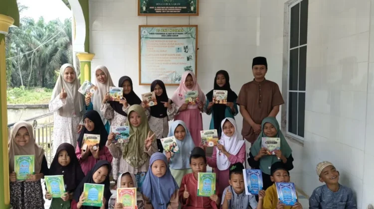 Santri TPQ At-Taqwa Lubuk Garam Dilatih Berani Tampil lewat Kisah Nabi