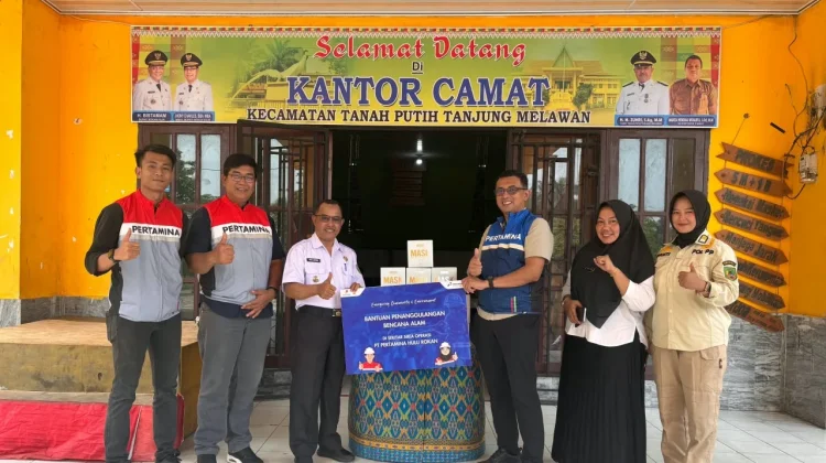 PHR Bagikan 18.750 Masker KN95 untuk Warga Terdampak Asap Karhutla di Riau