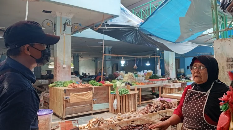 Pasar Terubuk Bengkalis Bocor, Pedagang Keluhkan Banjir