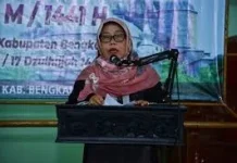 Bupati Bengkalis Sampaikan Duka Wafatnya Hj Umi Kalsum