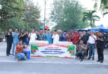 Panitia Bersama Bermasa Bagikan Ratusan Paket Takjil
