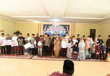 Safari Ramadan Salurkan Bantuan Rumah Ibadah dan Sosial