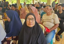Nenek Zainah Terima Rumah Layak Huni