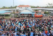 Buka Puasa Perdana WBP dan Keluarga Penuh Haru