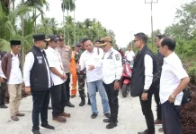 PT ITA Bangun Jalan Desa Batang Malas lewat CSR