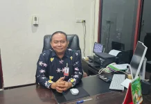 Penukaran Uang di Kapal Roro Diserbu Penumpang