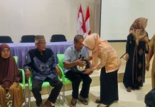 DWP Bengkalis Turun ke Desa Salurkan Sembako jelang Idulfitri