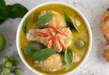 Opor Ayam dan Jejak Sejarahnya dalam Kuliner Nusantara