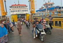 Arus Roro Dumai Rupat Ramai saat Libur Lebaran