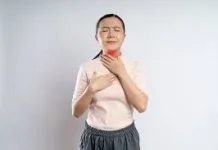 Cara Mengatasi Sakit Tenggorokan