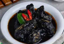Ayam Galundi, Gulai Hitam Khas Sulit Air yang Unik