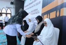 Bupati Afni Lepas 257 Jemaah Haji Kabupaten Siak