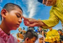 Tradisi Mandi Belimau Adat Melayu Riau