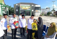 Kemenag Bengkalis Salurkan Zakat Produktif dan Konsumtif untuk Masyarakat