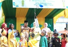 Ribuan Anak Meranti Meriahkan Karnaval Hardiknas Tahun 2026